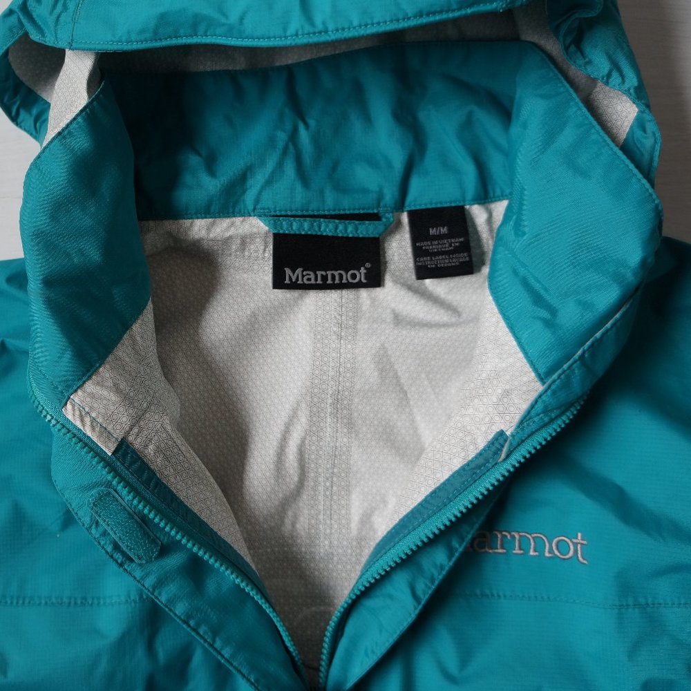 Marmot Precip Rain Jacket Green w Hood Sz M - Picture 5 of 10